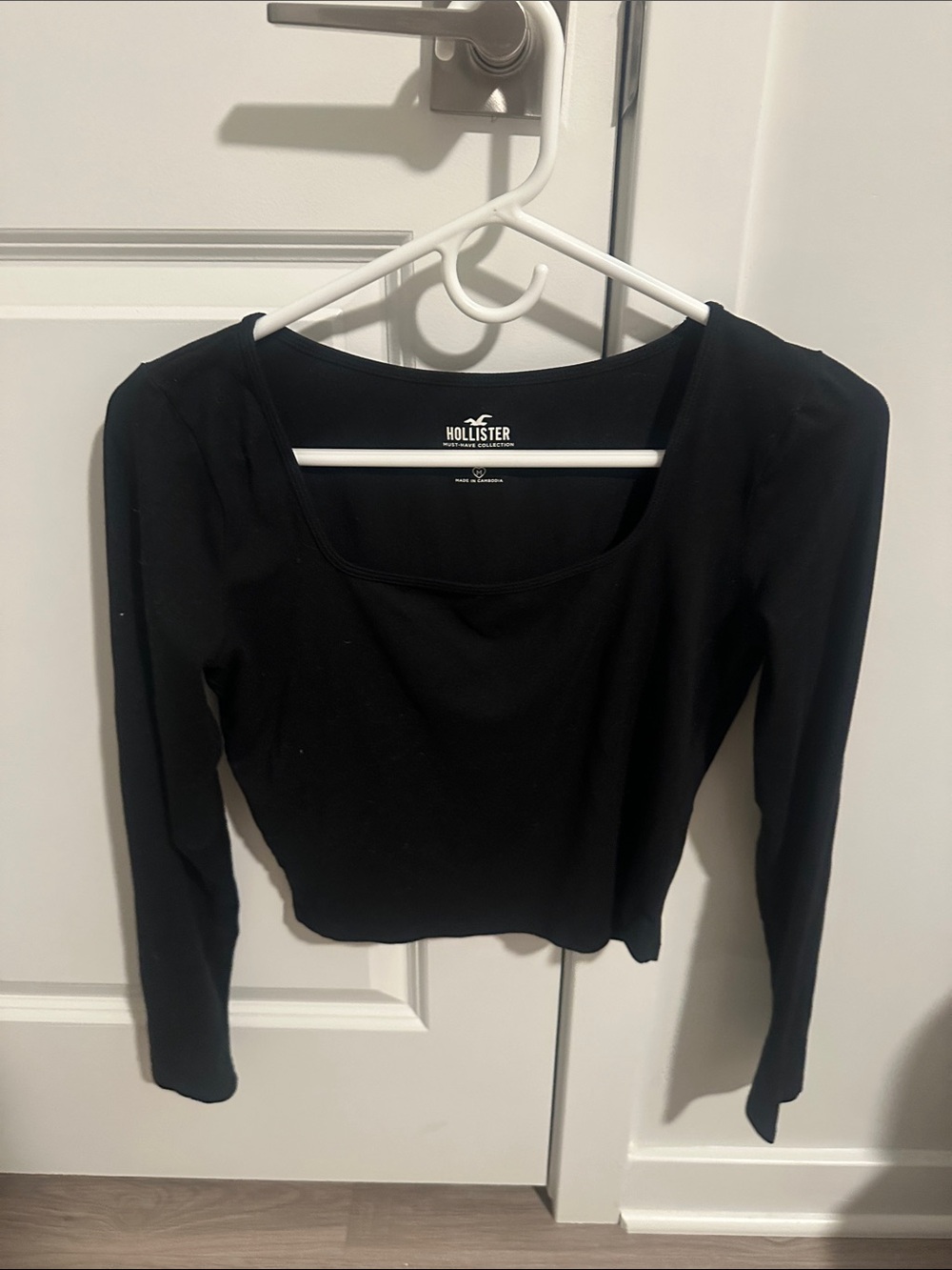 Hollister Black Scoop Neck Long Sleeve Top
